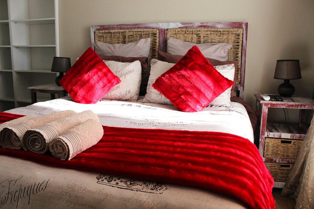 African Adventures Accommodation Durbanville Exterior photo
