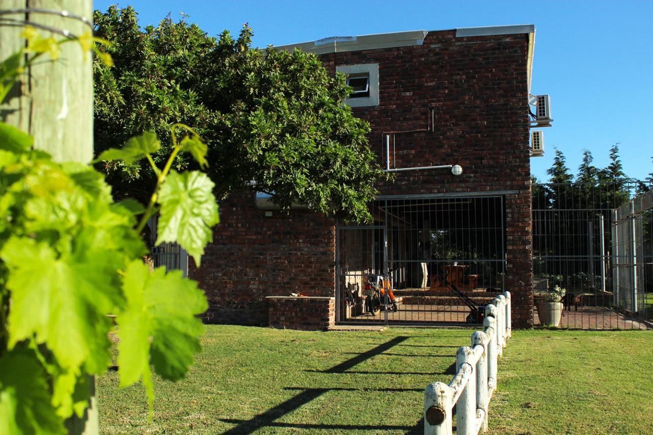 African Adventures Accommodation Durbanville Exterior photo